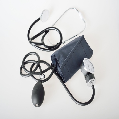 Manual Blood Pressure Monitor | Upper Arm Sphygmomanometer | With Stethoscope